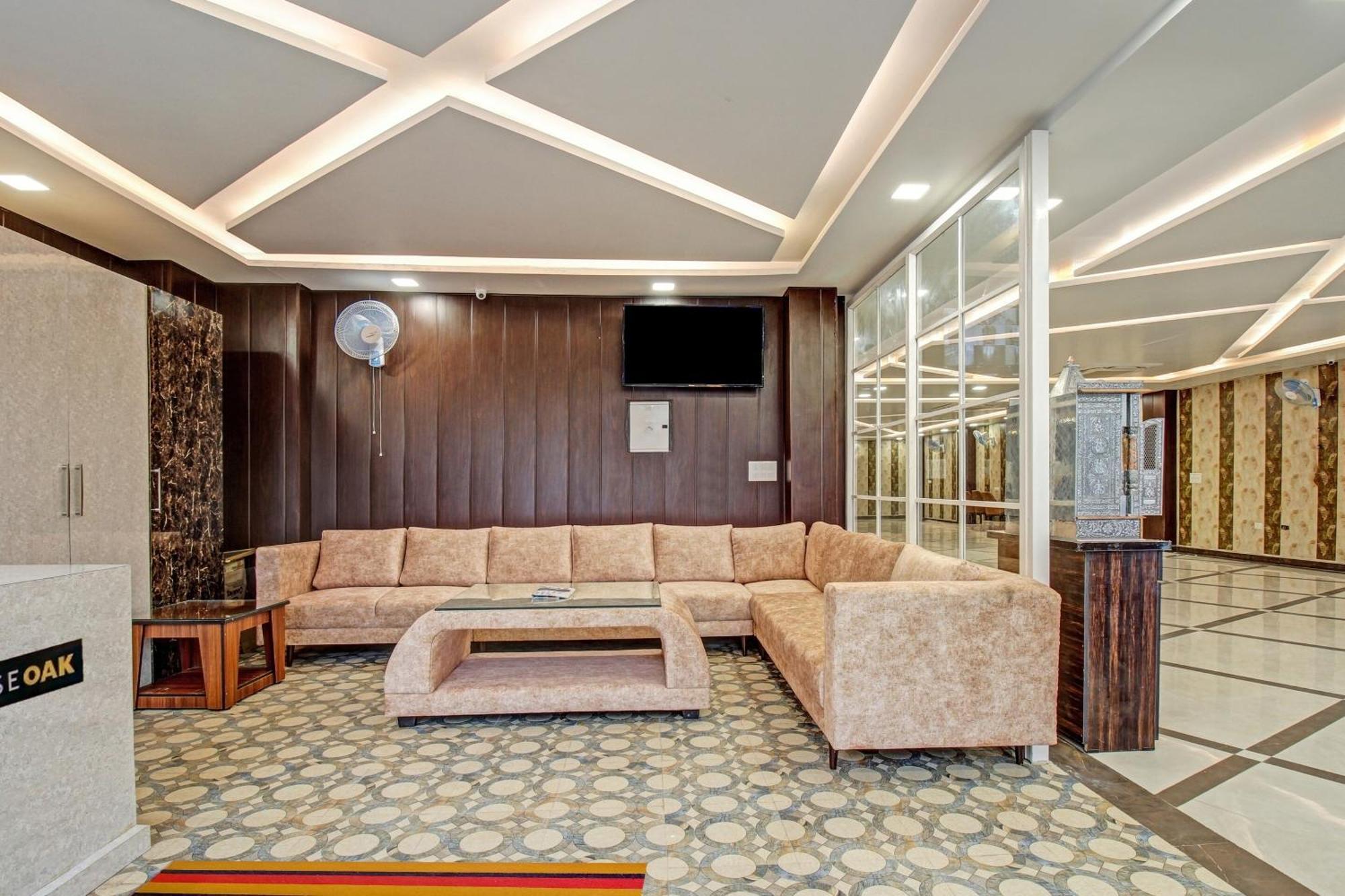 Townhouse Oak Vs Shivanya Lucknow Luaran gambar